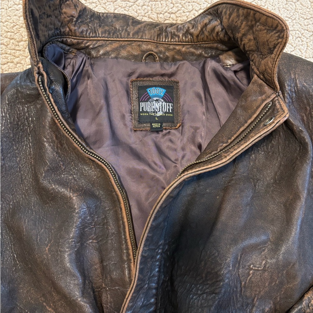 Vintage men’s large leather jacket circa 1990, excellent condition, sharp!